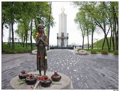  Holodomor, Kıtlık ve Soykırım